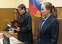 File Photo of YUKOS trial judge and courtroom staff