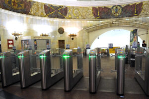 "Moscow Metro turnstiles" by transitpeople is licensed with CC BY 2.0. To view a copy of this license, visit https://creativecommons.org/licenses/by/2.0/