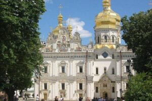 Uspensky Sobor (Dormition Cathedral) at the Kyiv Pechersk Lavra (Kyiv Monastery of the Caves) complex, adapted from image at cia.gov